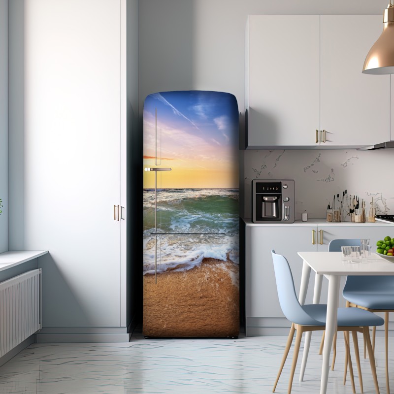 Naklejka na lodówkę złoty zachód słońca na plaży nad falami – Wallissimo® Naklejka na lodówkę złoty zachód słońca na plaży nad falami – Wallissimo®