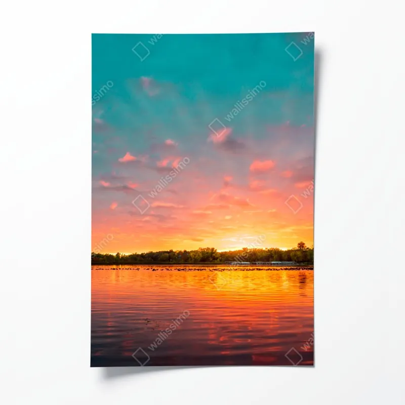 Plakat turkusowy zachód słońca nad spokojnym jeziorem