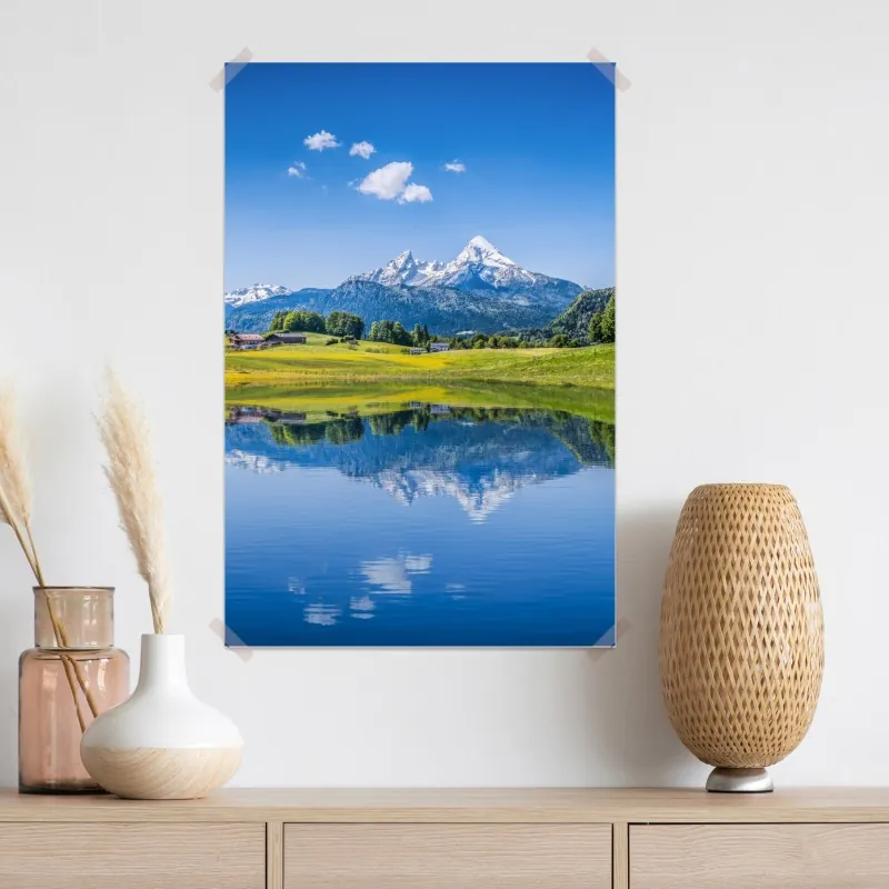 Plakat alpejskie odbicie: spokojny krajobraz górski – Wallissimo® Plakat alpejskie odbicie: spokojny krajobraz górski – Wallissimo®