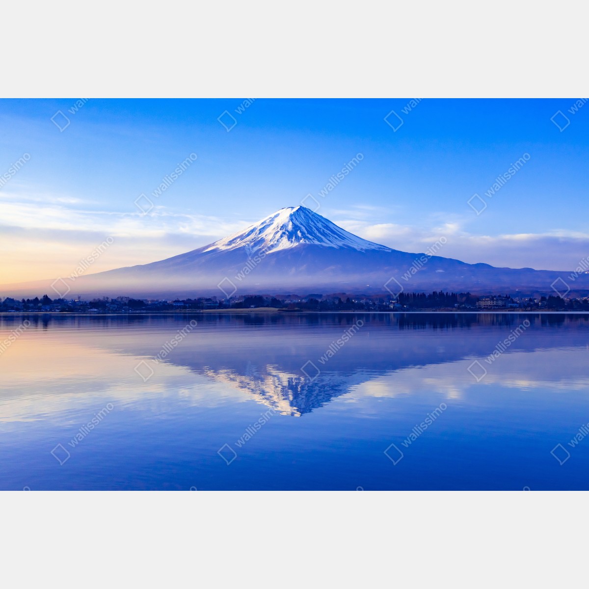 Plakat Góra Fuji poranne odbicie nad jeziorem – Wallissimo® Plakat Góra Fuji poranne odbicie nad jeziorem – Wallissimo®