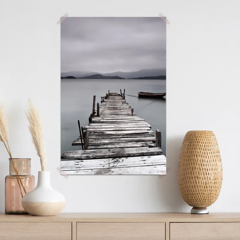 Plakat ciche drewniane molo nad spokojnym morzem – Wallissimo® Plakat ciche drewniane molo nad spokojnym morzem – Wallissimo®