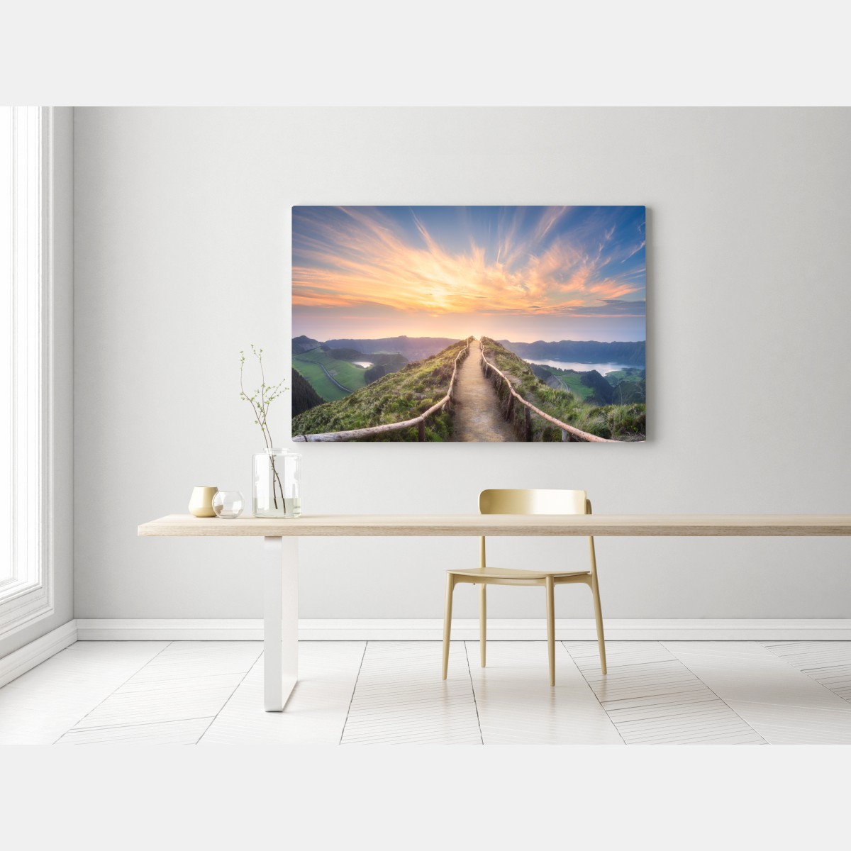 Obraz na płótnie ścieżka na grzbiecie górskim przy zachodzie słońca nad jeziorem – Wallissimo® Obraz na płótnie ścieżka na grzbiecie górskim przy zachodzie słońca nad jeziorem – Wallissimo®