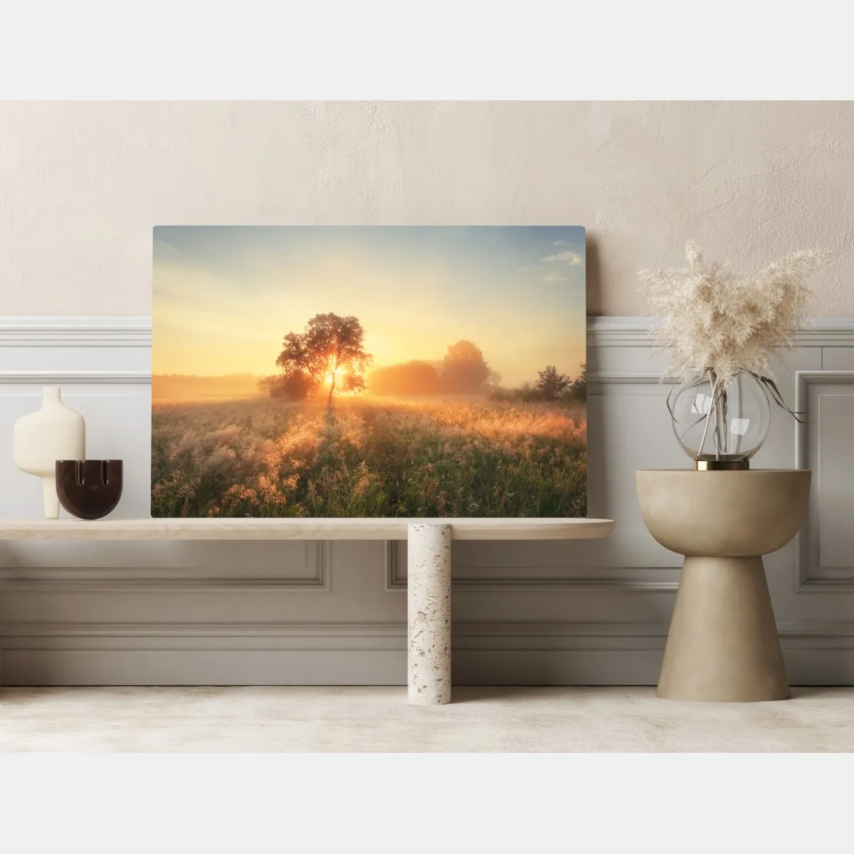 Obraz na płótnie złoty wschód słońca nad mglistą łąką – Wallissimo® Obraz na płótnie złoty wschód słońca nad mglistą łąką – Wallissimo®