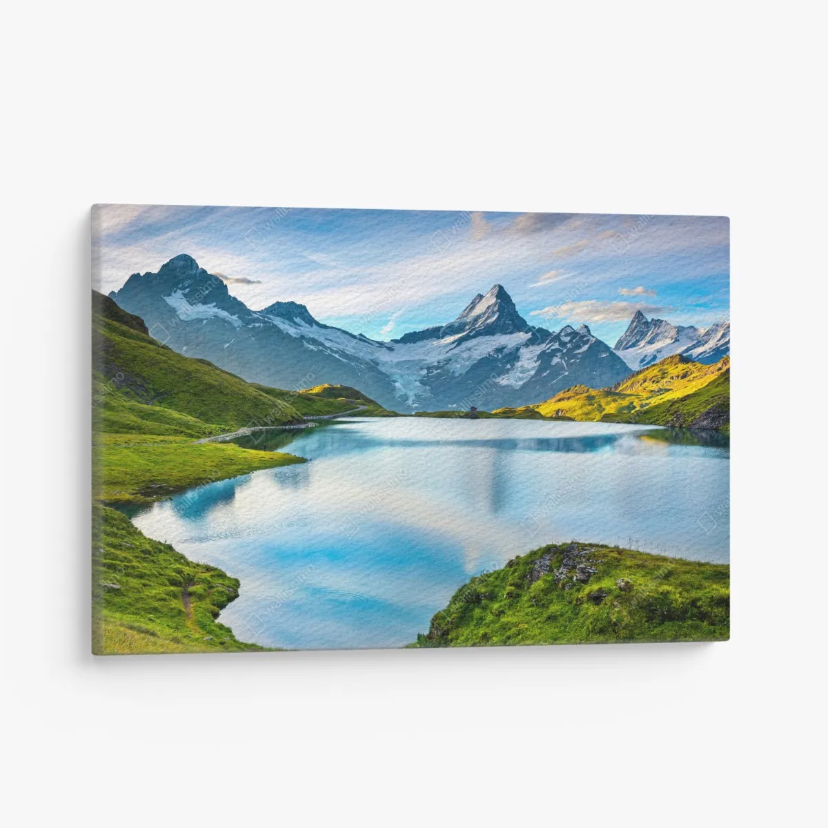 Obraz na płótnie spokojne alpejskie jezioro pod szczytem Wetterhorn, Szwajcaria – Wallissimo® Obraz na płótnie spokojne alpejskie jezioro pod szczytem Wetterhorn, Szwajcaria – Wallissimo®