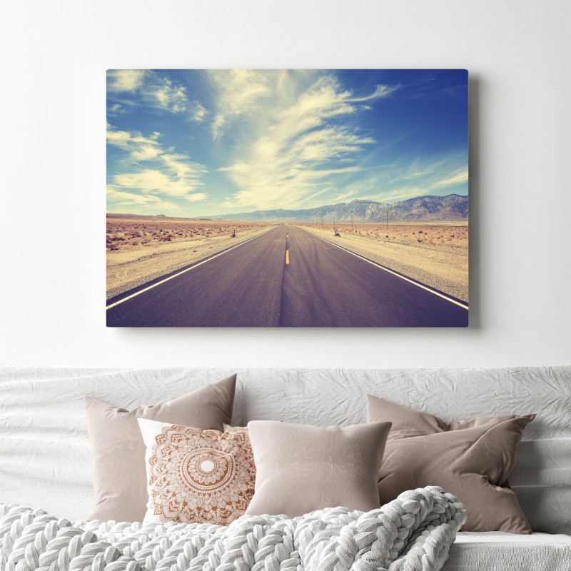 Obraz na płótnie vintage wiejska droga pod rozległym niebem – Wallissimo® Obraz na płótnie vintage wiejska droga pod rozległym niebem – Wallissimo®