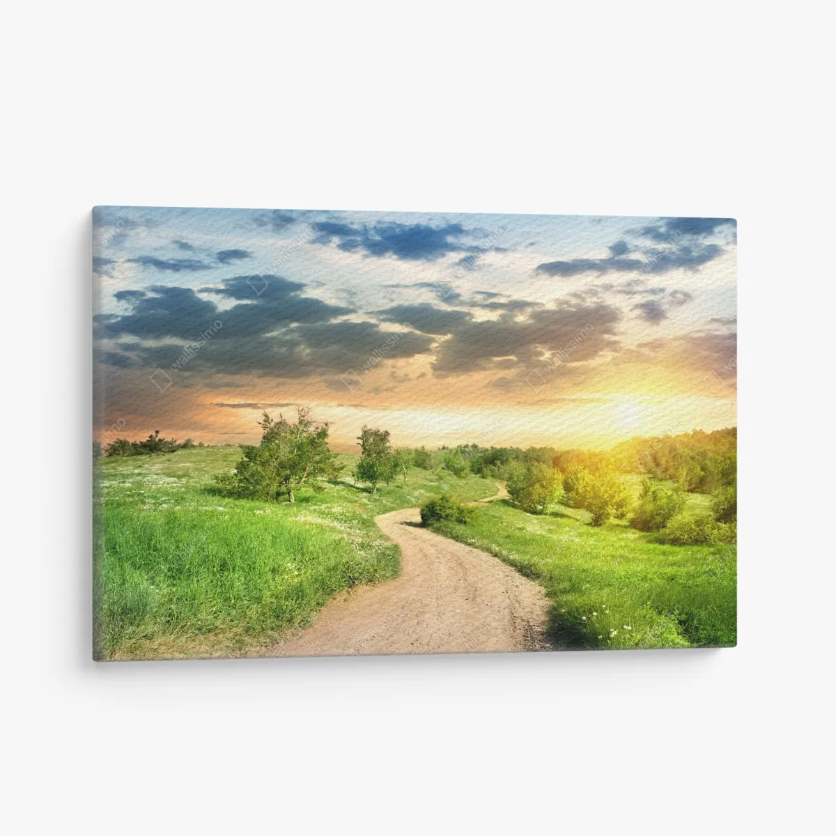 Obraz na płótnie zachód słońca nad polną drogą w zielonej łące – Wallissimo® Obraz na płótnie zachód słońca nad polną drogą w zielonej łące – Wallissimo®