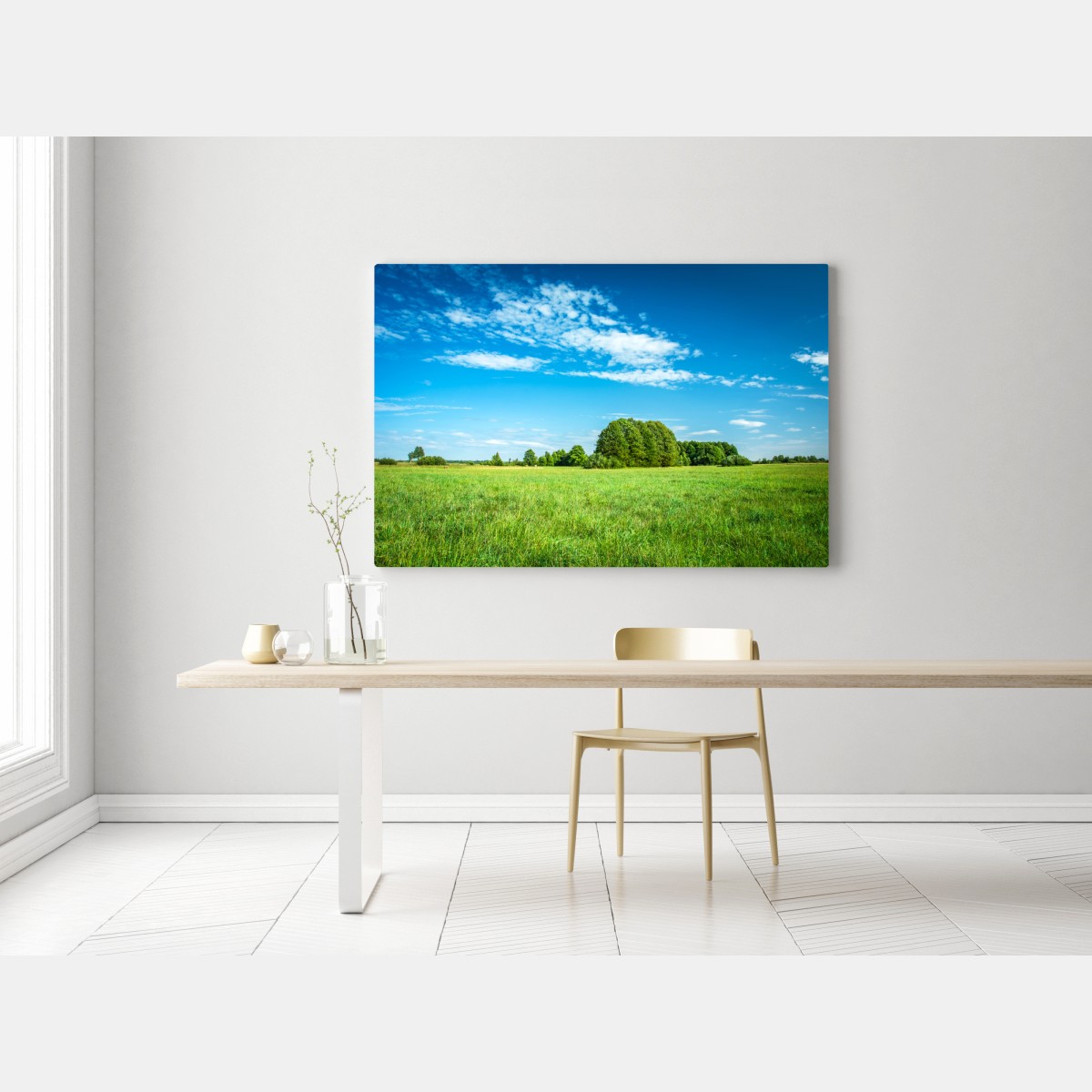 Obraz na płótnie słoneczna zielona łąka pod niebieskim niebem – Wallissimo® Obraz na płótnie słoneczna zielona łąka pod niebieskim niebem – Wallissimo®