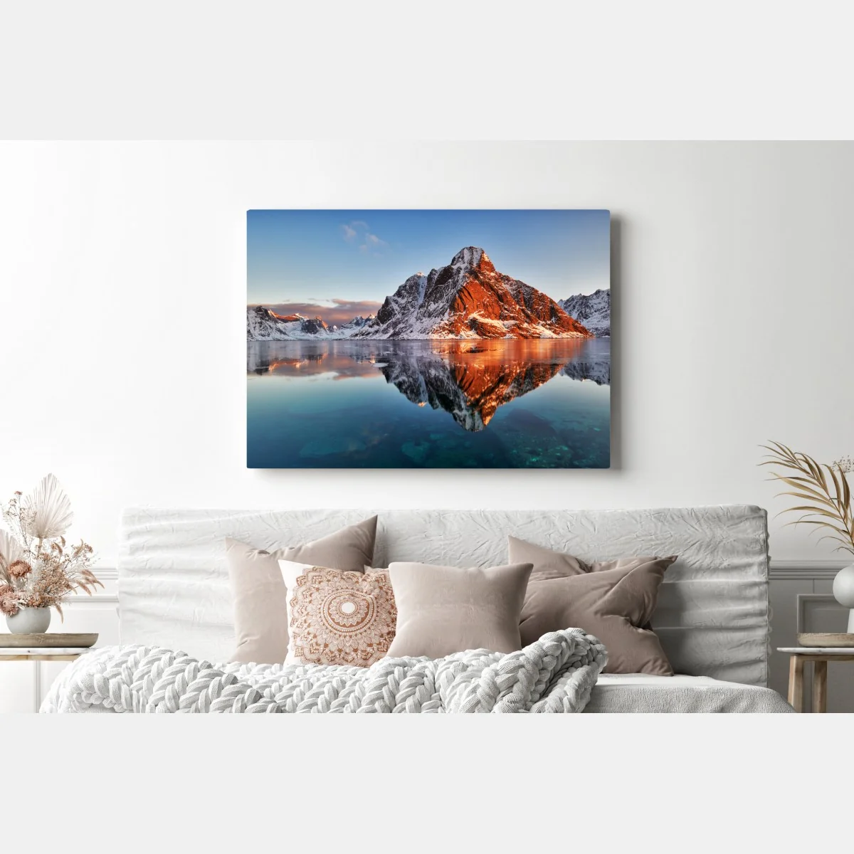 Obraz na płótnie Lofoty wschód słońca nad górami – Wallissimo® Obraz na płótnie Lofoty wschód słońca nad górami – Wallissimo®