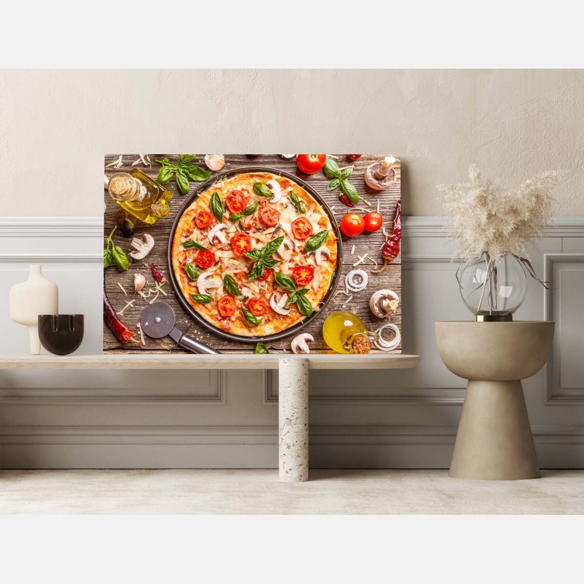 Obraz na płótnie świeża pizza z bazylią i pomidorkami koktajlowymi – Wallissimo® Obraz na płótnie świeża pizza z bazylią i pomidorkami koktajlowymi – Wallissimo®