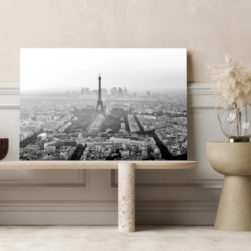 Obraz na płótnie elegancka Wieża Eiffla panorama lotnicza w odcieniach szarości – Wallissimo® Obraz na płótnie elegancka Wieża Eiffla panorama lotnicza w odcieniach szarości – Wallissimo®