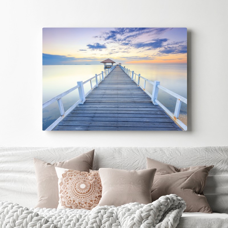 Obraz na płótnie spokojne drewniane molo o zachodzie słońca – Wallissimo® Obraz na płótnie spokojne drewniane molo o zachodzie słońca – Wallissimo®