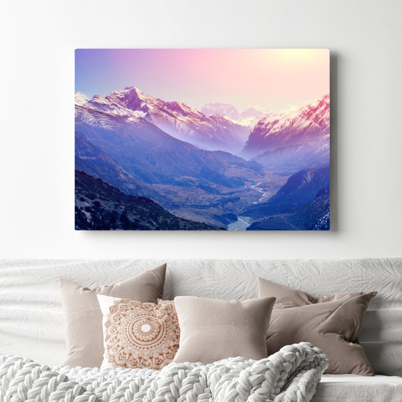 Obraz na płótnie pastelowa dolina górska o świcie – Wallissimo® Obraz na płótnie pastelowa dolina górska o świcie – Wallissimo®