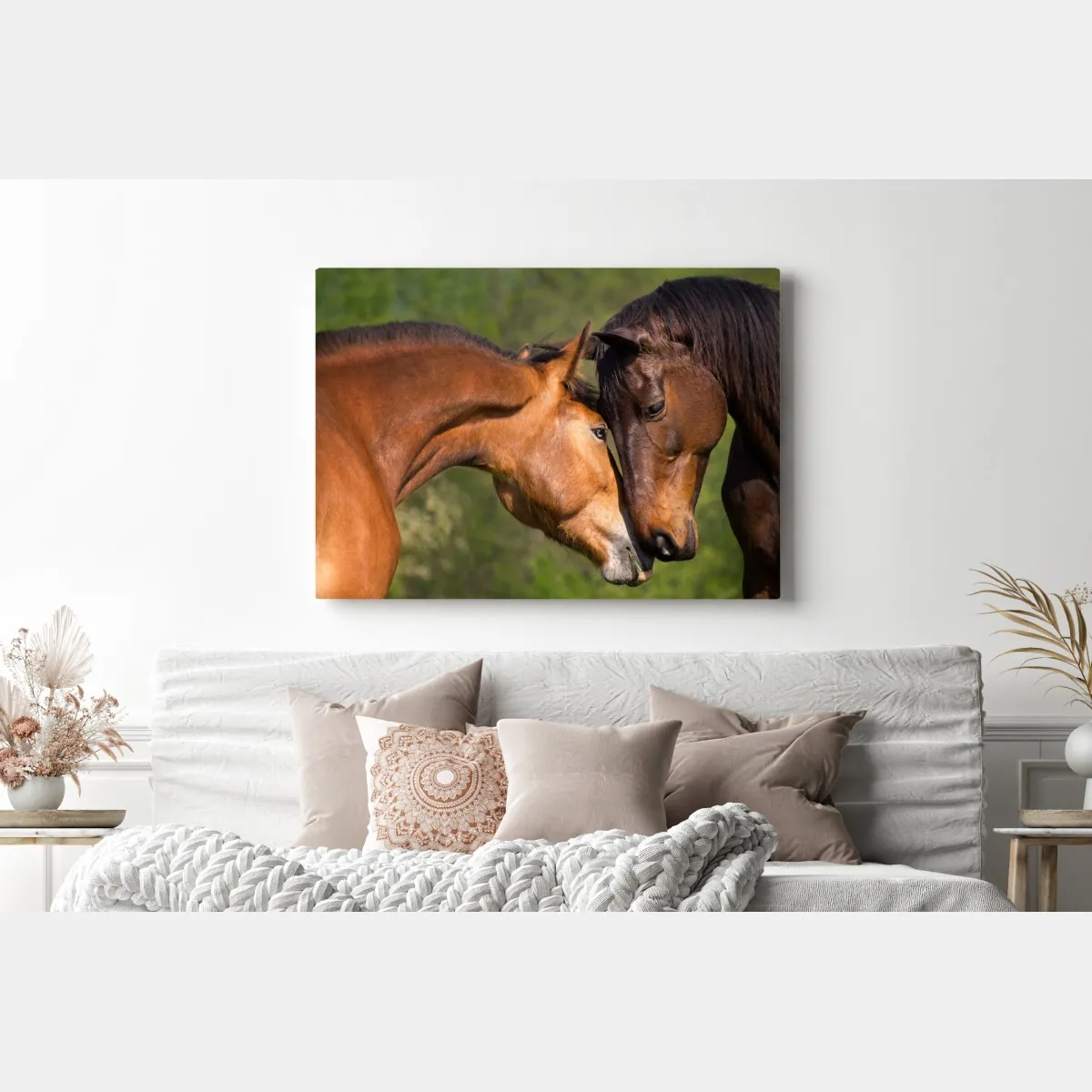 Obraz na płótnie delikatne objęcie koni – Wallissimo® Obraz na płótnie delikatne objęcie koni – Wallissimo®