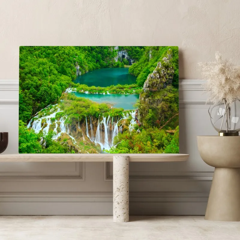 Obraz na płótnie bujny wodospad i turkusowe jeziora – Wallissimo® Obraz na płótnie bujny wodospad i turkusowe jeziora – Wallissimo®