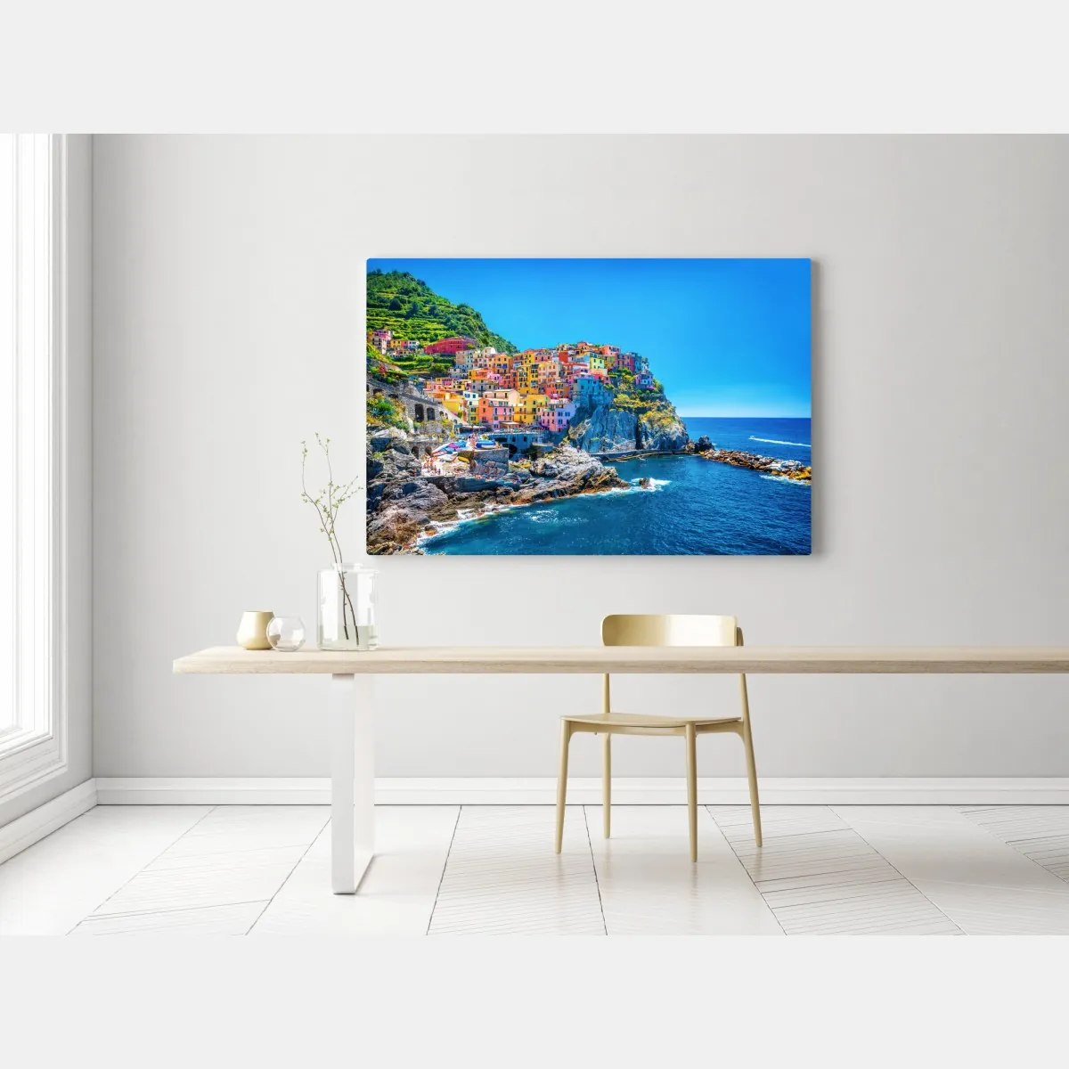 Obraz na płótnie kolorowa wioska na klifie nad morzem – Wallissimo® Obraz na płótnie kolorowa wioska na klifie nad morzem – Wallissimo®