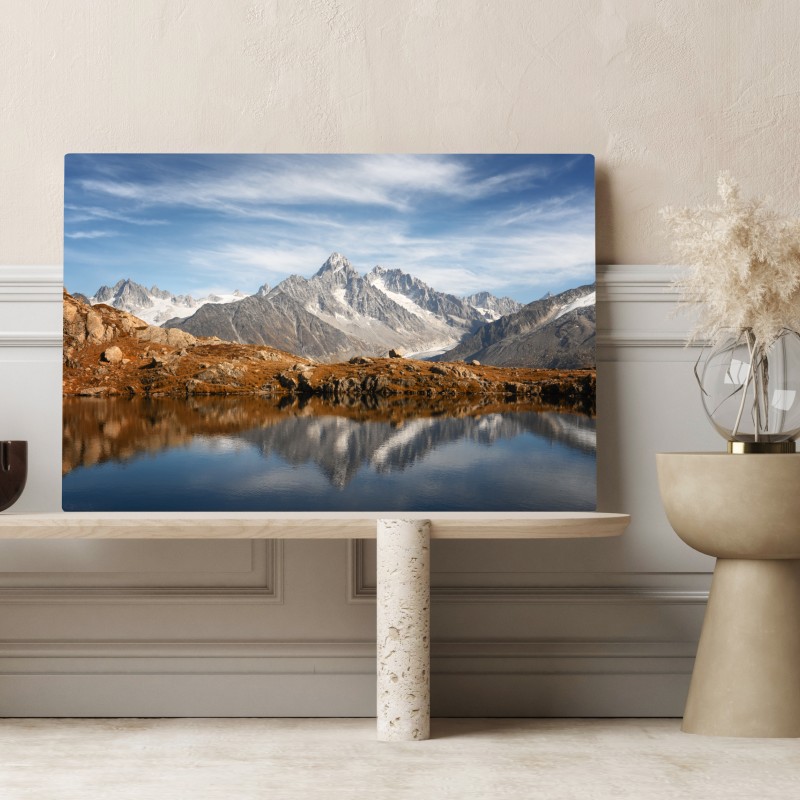 Obraz na płótnie spokojne alpejskie szczyty odbite w jeziorze – Wallissimo® Obraz na płótnie spokojne alpejskie szczyty odbite w jeziorze – Wallissimo®