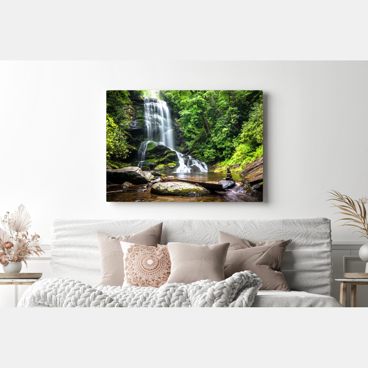 Obraz na płótnie spokojny wodospad w lesie – Wallissimo® Obraz na płótnie spokojny wodospad w lesie – Wallissimo®
