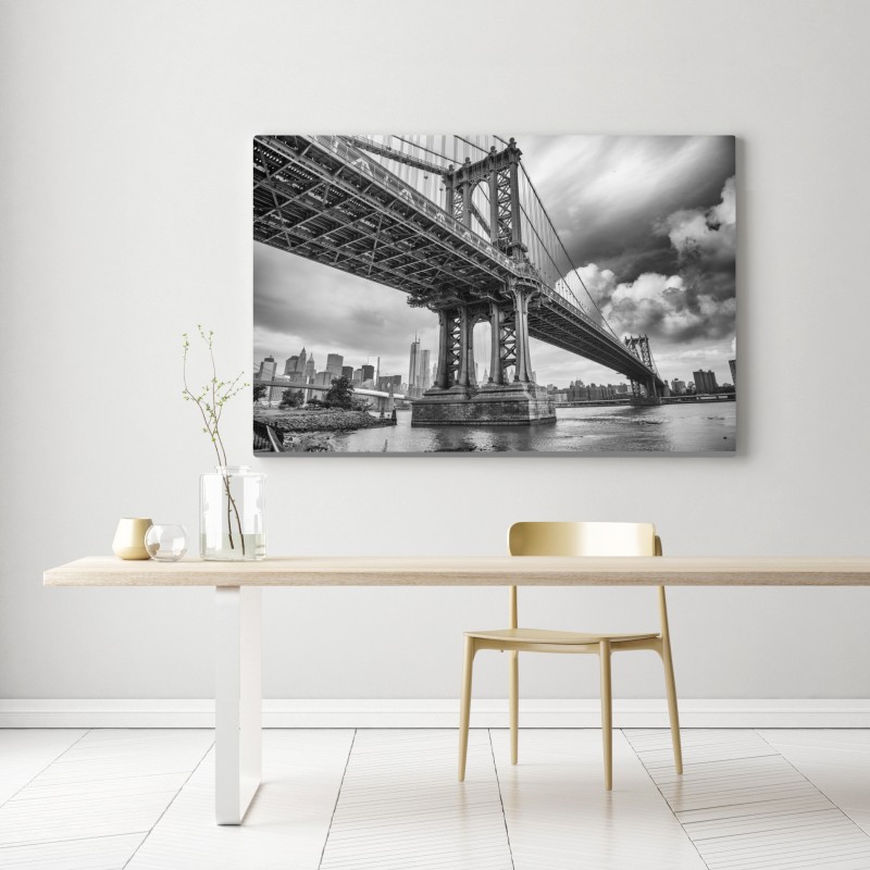 Obraz na płótnie widok z dołu na most Manhattan i panoramę Nowego Jorku – Wallissimo® Obraz na płótnie widok z dołu na most Manhattan i panoramę Nowego Jorku – Wallissimo®