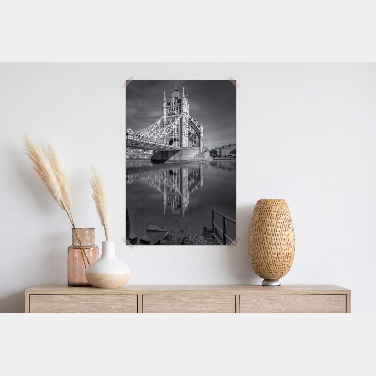 Plakat Tower Bridge odbicie w odcieniach szarości – Wallissimo® Plakat Tower Bridge odbicie w odcieniach szarości – Wallissimo®