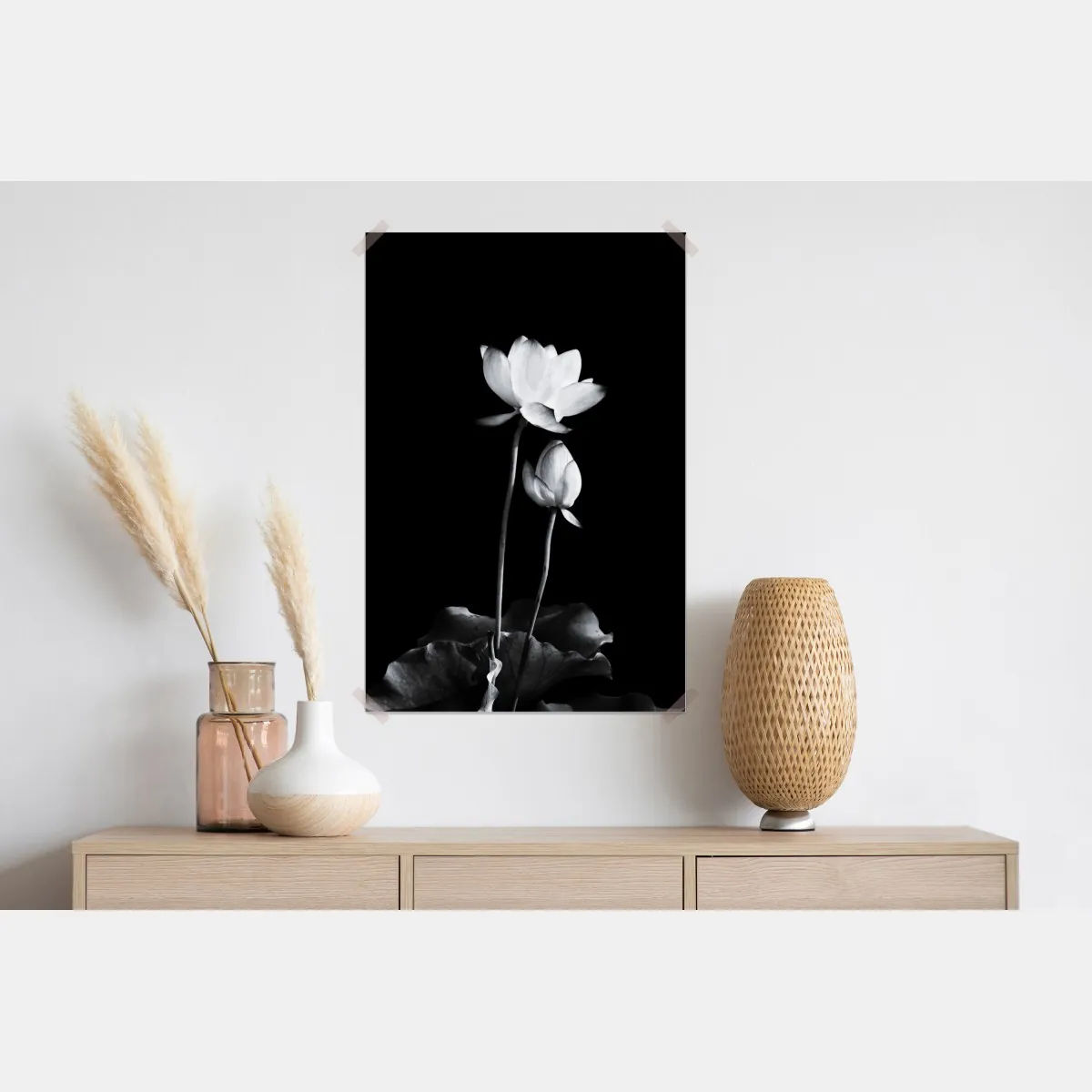 Plakat biały lotos w monochromie – Wallissimo® Plakat biały lotos w monochromie – Wallissimo®