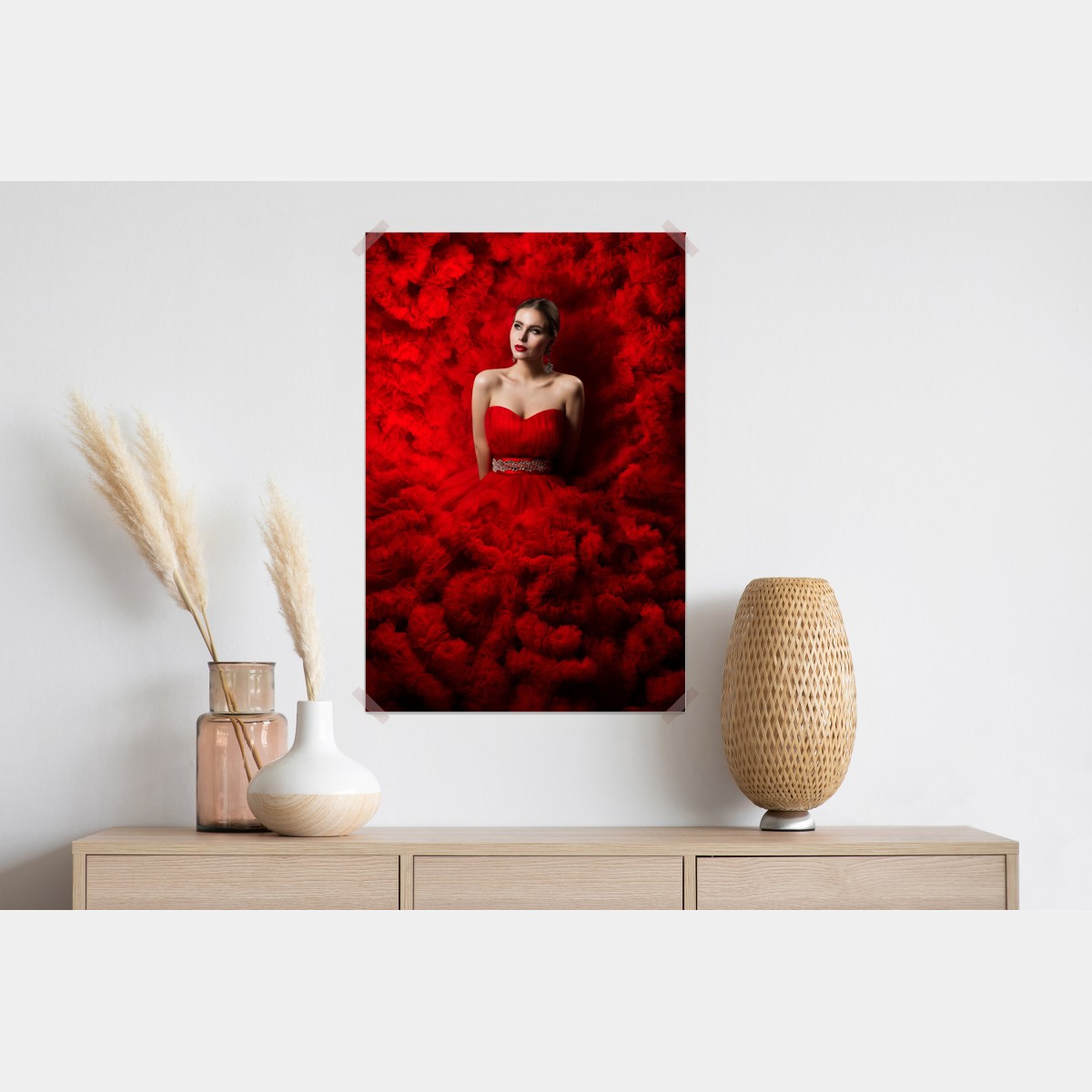 Plakat elegancki portret w czerwonej sukni – Wallissimo® Plakat elegancki portret w czerwonej sukni – Wallissimo®