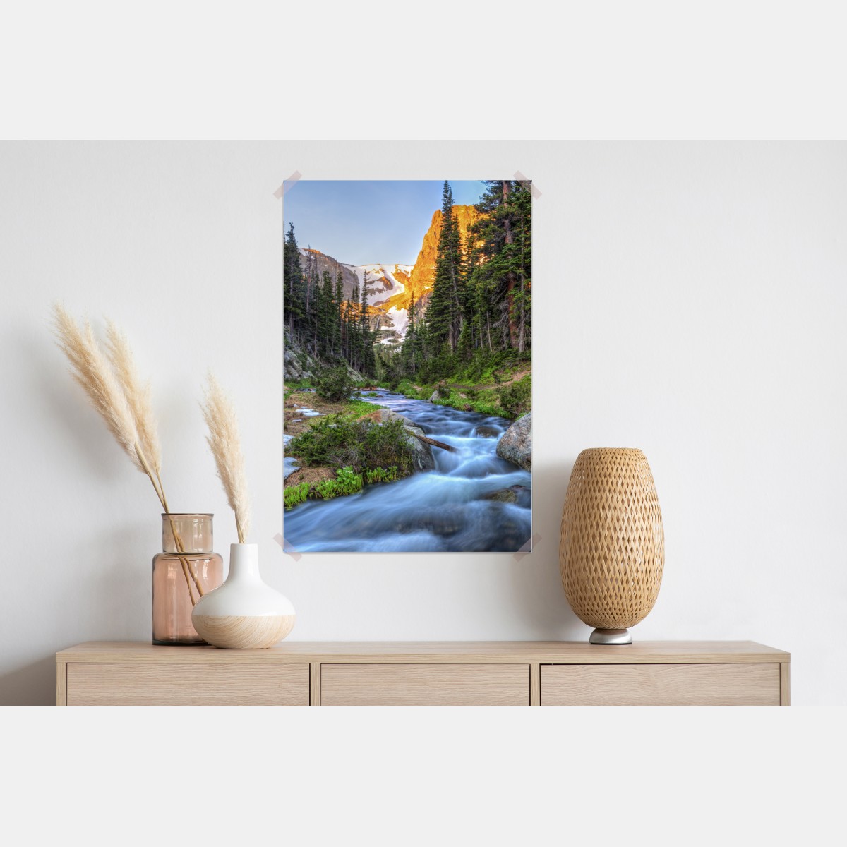 Plakat złoty szczyt nad alpejskim potokiem – Wallissimo® Plakat złoty szczyt nad alpejskim potokiem – Wallissimo®
