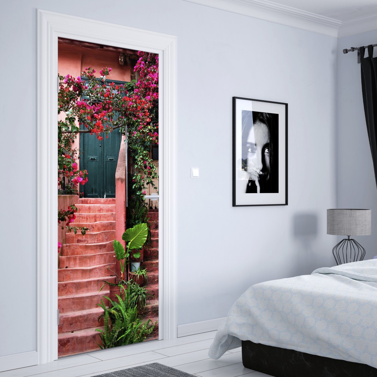 Naklejka na drzwi schody z bugenwillą i zielenią – Wallissimo® Naklejka na drzwi schody z bugenwillą i zielenią – Wallissimo®