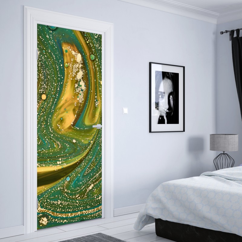 Naklejka na drzwi zielono-złota płynna marmurkowa grafika – Wallissimo® Naklejka na drzwi zielono-złota płynna marmurkowa grafika – Wallissimo®