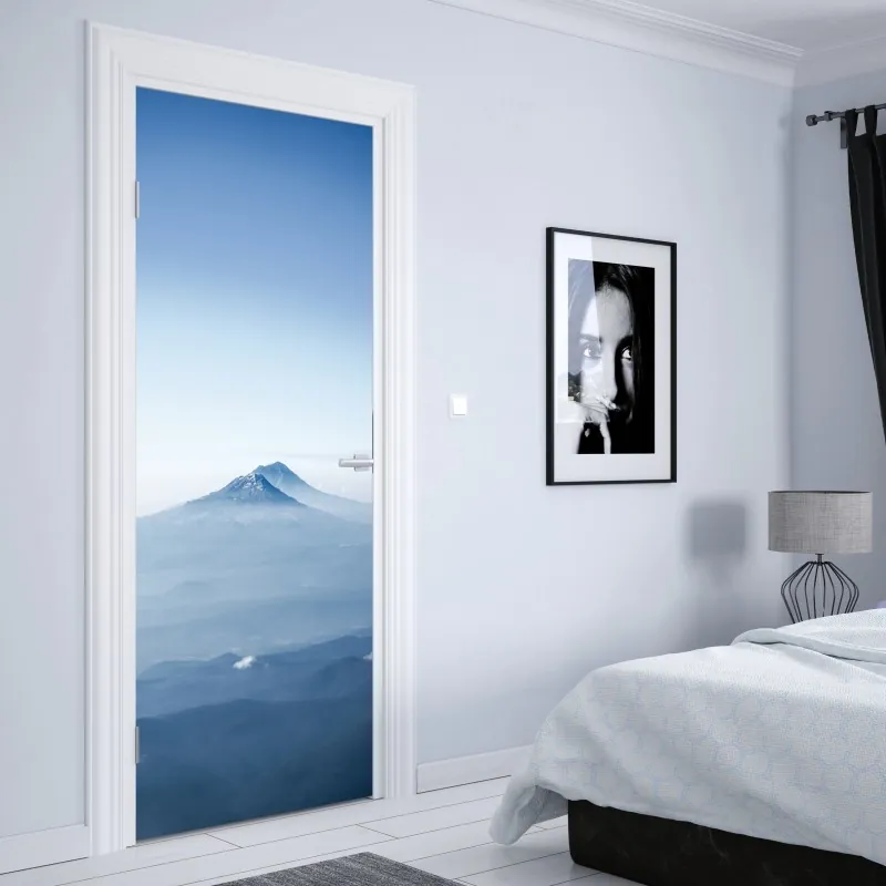 Naklejka na drzwi biały rozprysk na czarnym tle – Wallissimo®