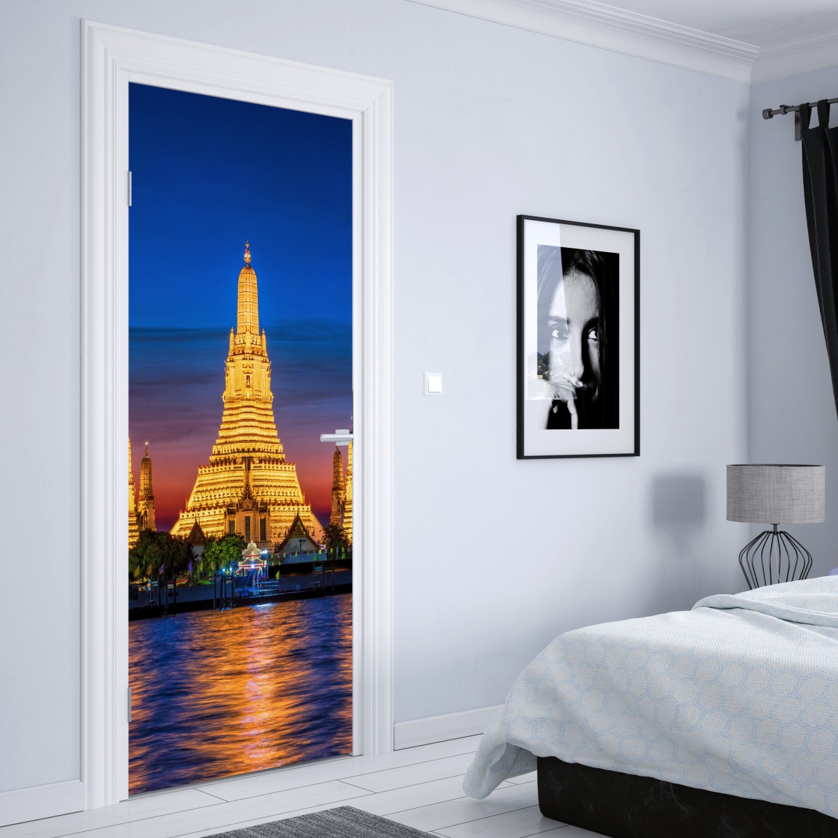 Naklejka na drzwi złote Wat Arun o zmierzchu – Wallissimo® Naklejka na drzwi złote Wat Arun o zmierzchu – Wallissimo®