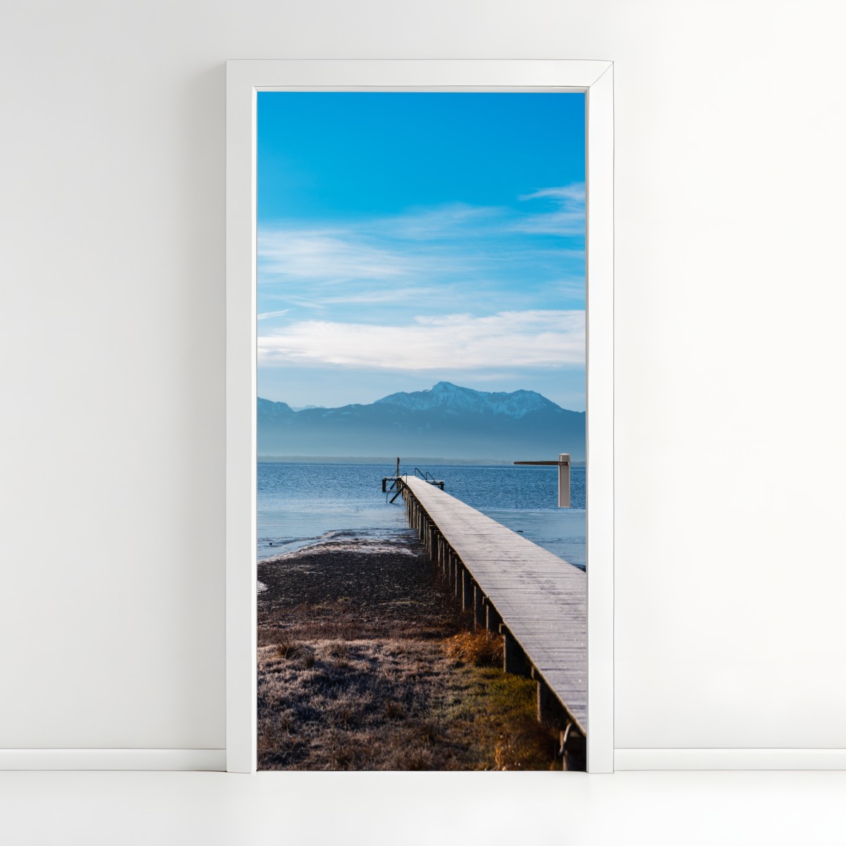 Door sticker misty mountain pier at dawn – Wallissimo®