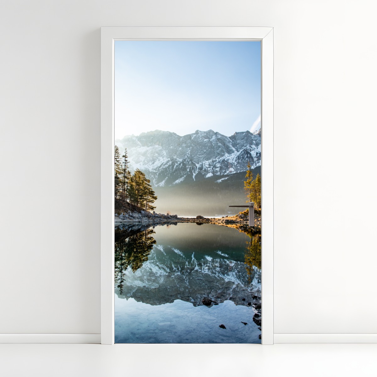 Door sticker mountain lake reflection at sunrise – Wallissimo®