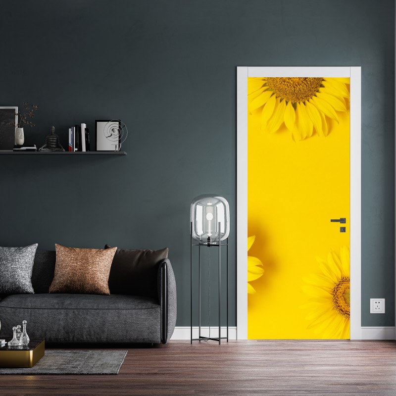 Naklejka na drzwi trio słoneczników na żółtym tle – Wallissimo® Naklejka na drzwi trio słoneczników na żółtym tle – Wallissimo®