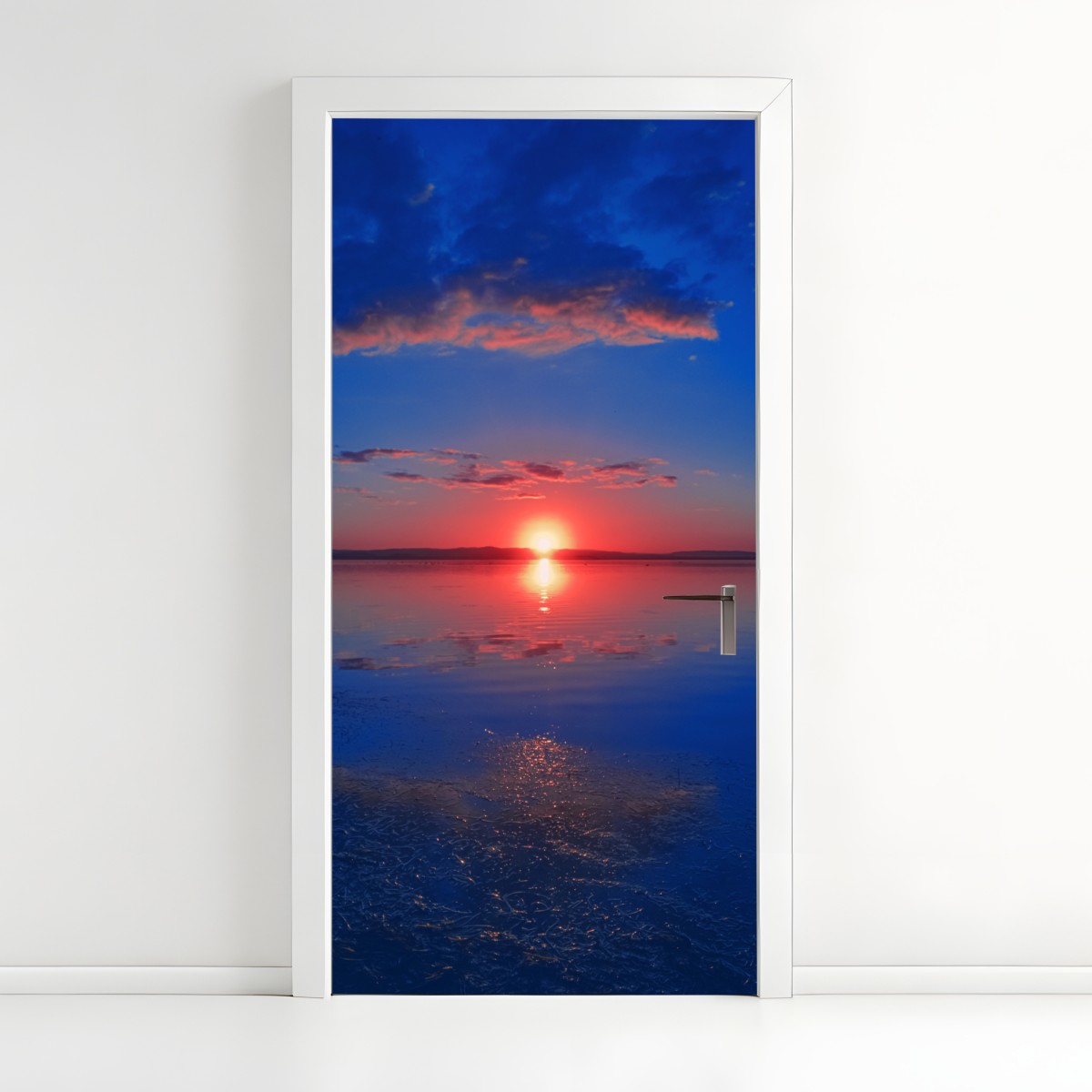 Door sticker sunset over calm sea with vivid reflection – Wallissimo®
