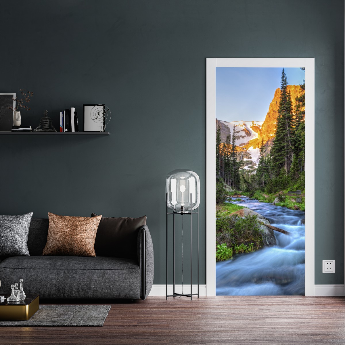 Naklejka na drzwi złoty szczyt nad alpejskim potokiem – Wallissimo® Naklejka na drzwi złoty szczyt nad alpejskim potokiem – Wallissimo®