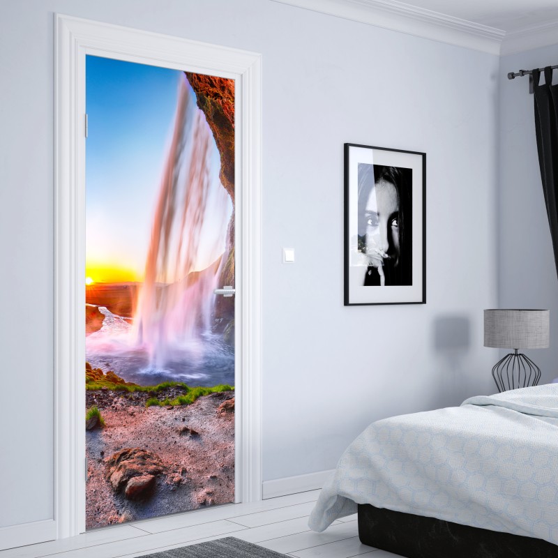 Naklejka na drzwi Seljalandsfoss wodospad o zachodzie słońca – Wallissimo® Naklejka na drzwi Seljalandsfoss wodospad o zachodzie słońca – Wallissimo®