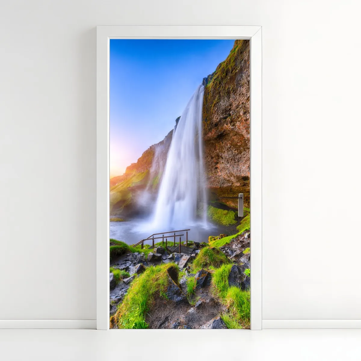 Naklejka na drzwi Seljalandsfoss wodospad o zachodzie słońca – Wallissimo® Naklejka na drzwi Seljalandsfoss wodospad o zachodzie słońca – Wallissimo®