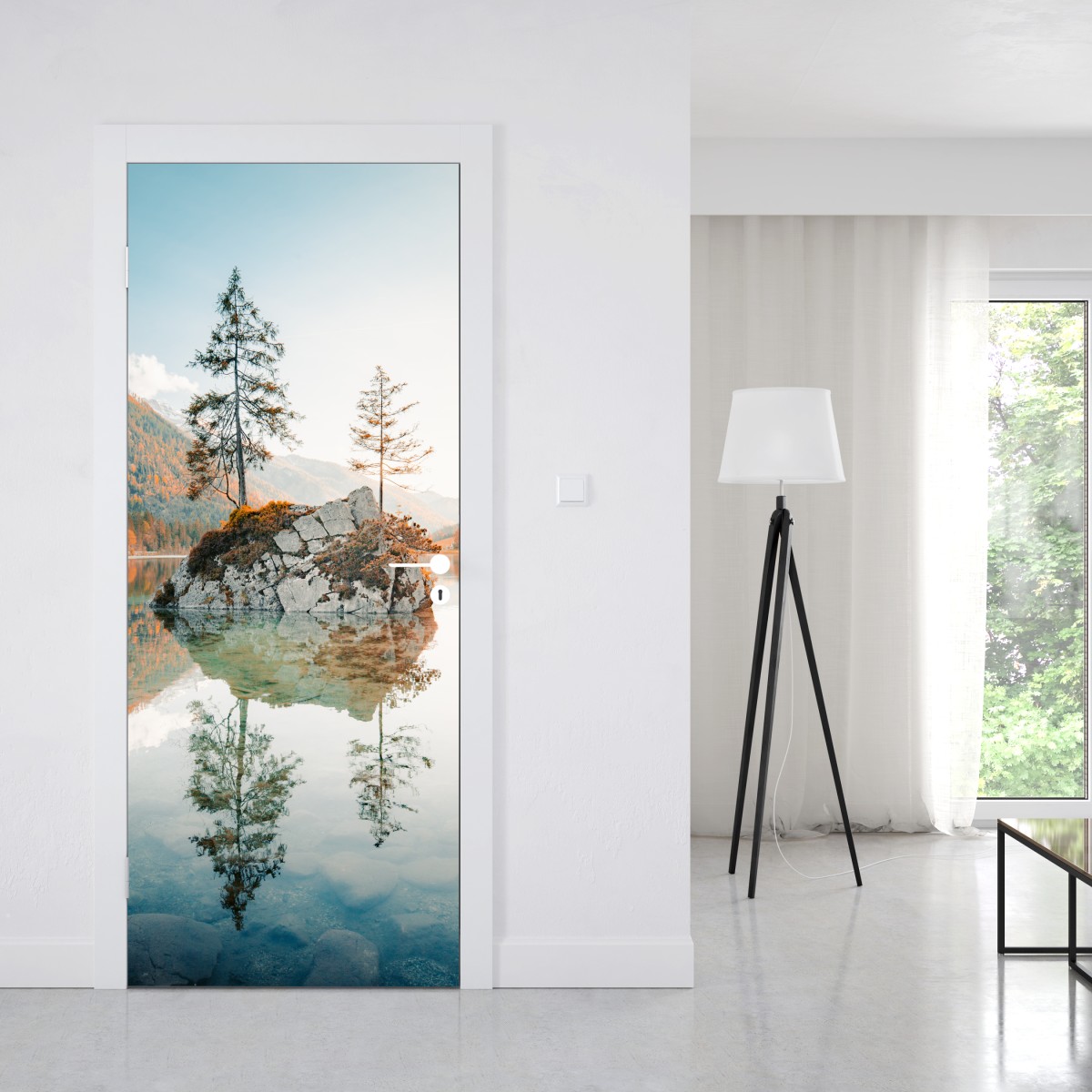 Naklejka na drzwi słoneczna skalna wyspa nad jeziorem Hintersee – Wallissimo® Naklejka na drzwi słoneczna skalna wyspa nad jeziorem Hintersee – Wallissimo®