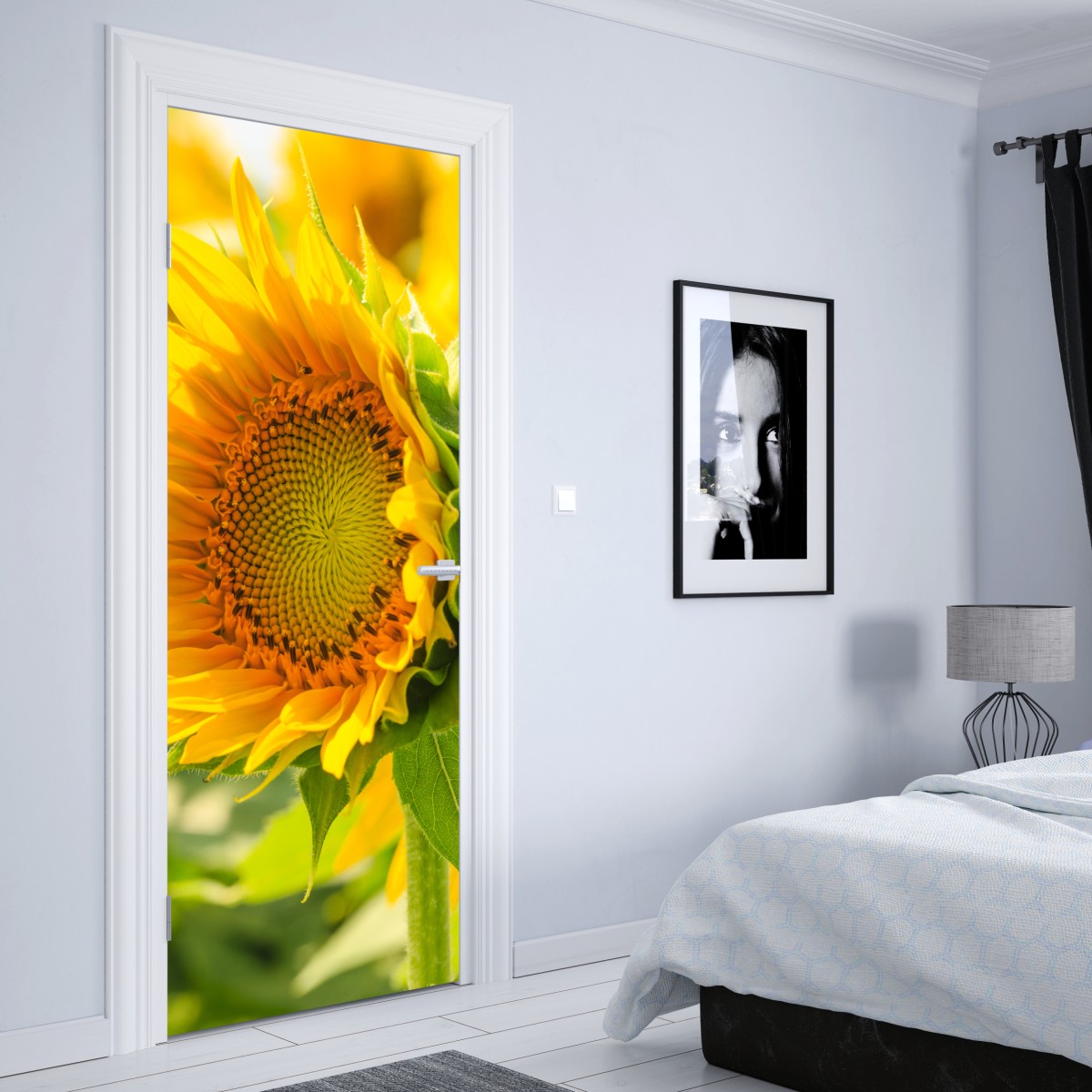 Naklejka na drzwi zbliżenie słonecznika – Wallissimo® Naklejka na drzwi zbliżenie słonecznika – Wallissimo®