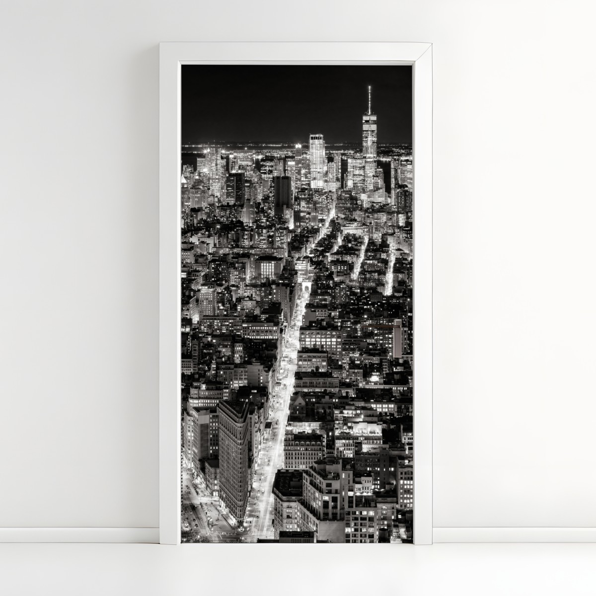 Door sticker monochrome city skyline at night – Wallissimo®