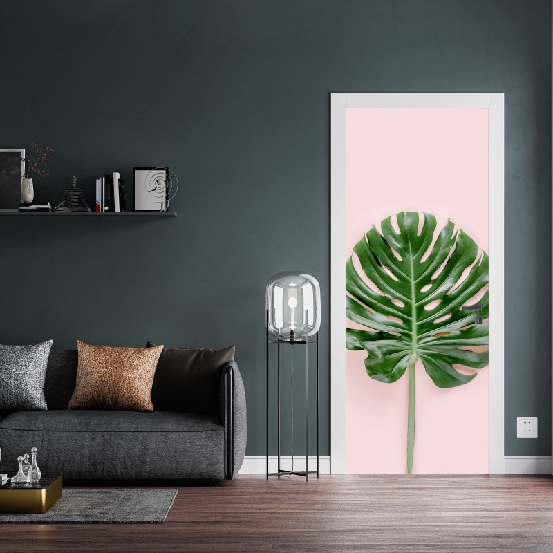 Naklejka na drzwi liść monstera na pastelowym różowym tle – Wallissimo® Naklejka na drzwi liść monstera na pastelowym różowym tle – Wallissimo®