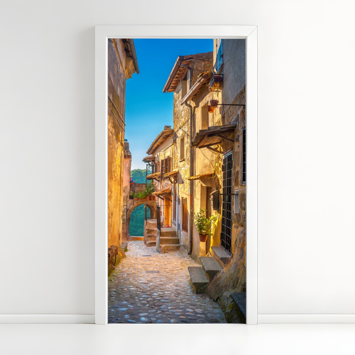 Door sticker sunlit street in Tuscany – Wallissimo®