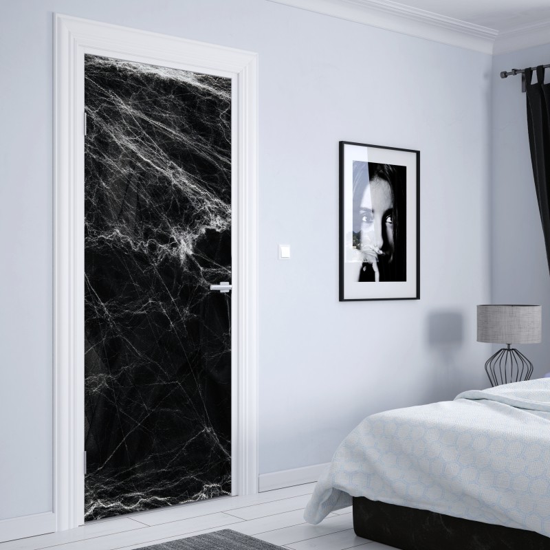 Naklejka na drzwi mroczna pajęczyna na czarnym tle – Wallissimo® Naklejka na drzwi mroczna pajęczyna na czarnym tle – Wallissimo®