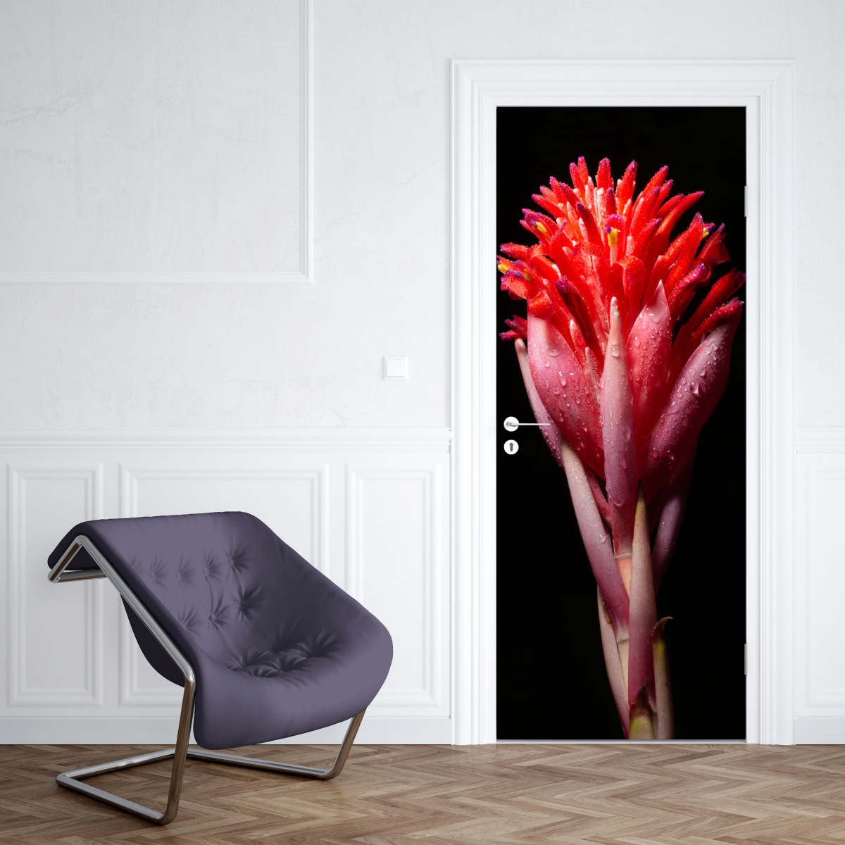 Naklejka na drzwi intensywny różowy kwiat na czarnym tle – Wallissimo® Naklejka na drzwi intensywny różowy kwiat na czarnym tle – Wallissimo®