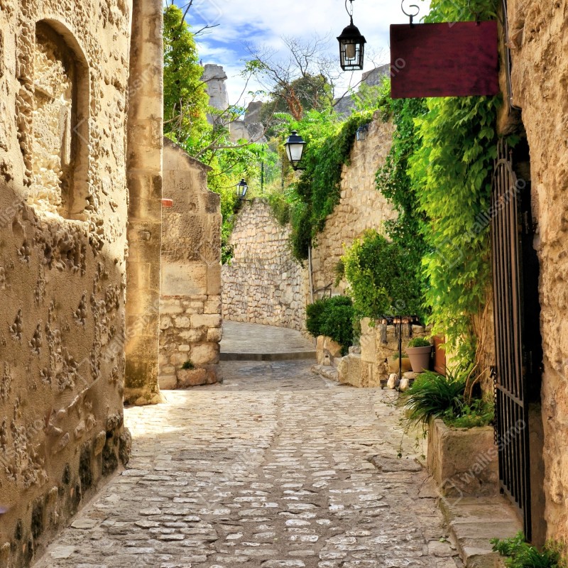 Naklejka na drzwi urocza brukowana uliczka w Les Baux de Provence – Wallissimo® Naklejka na drzwi urocza brukowana uliczka w Les Baux de Provence – Wallissimo®
