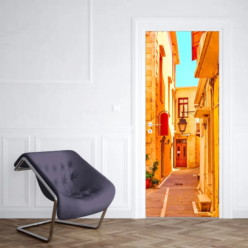 Naklejka na drzwi słoneczna żółta uliczka w Rethymno, Kreta – Wallissimo® Naklejka na drzwi słoneczna żółta uliczka w Rethymno, Kreta – Wallissimo®