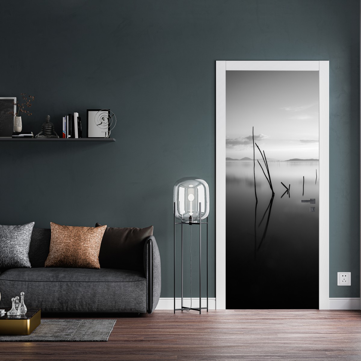 Naklejka na drzwi spokojne monochromatyczne jezioro z odbiciami – Wallissimo® Naklejka na drzwi spokojne monochromatyczne jezioro z odbiciami – Wallissimo®
