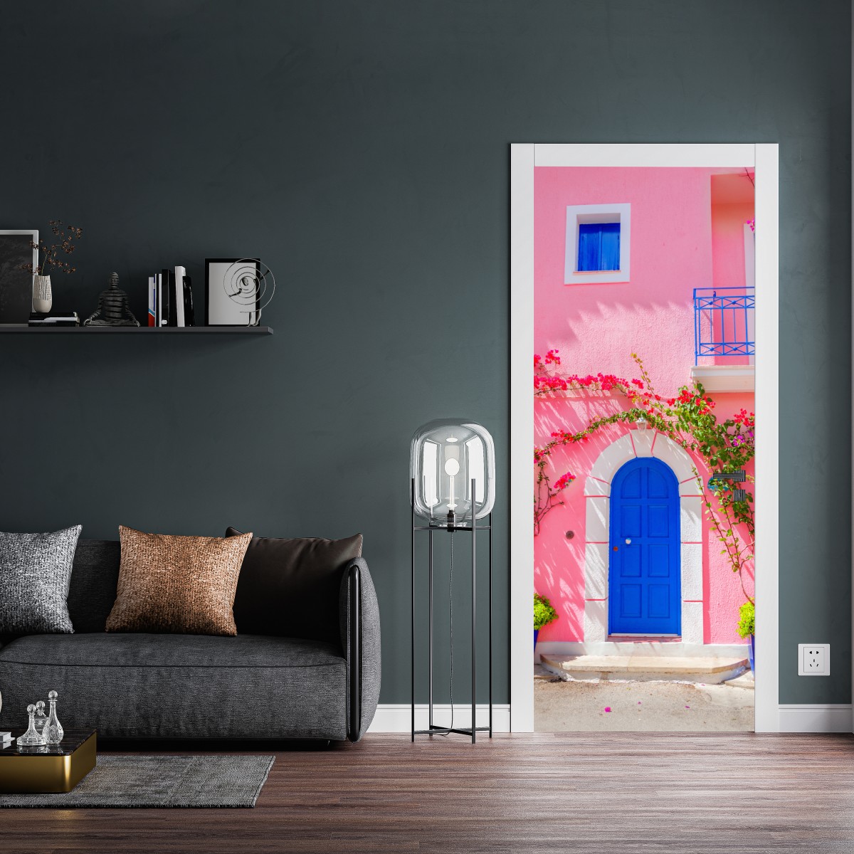 Naklejka na drzwi intensywna różowa fasada z niebieskimi drzwiami – Wallissimo® Naklejka na drzwi intensywna różowa fasada z niebieskimi drzwiami – Wallissimo®