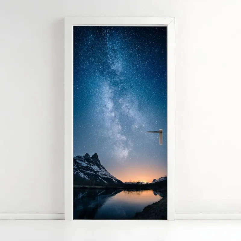 Naklejka na drzwi minimalistyczne geometryczne wnętrze z świetlikiem – Wallissimo®