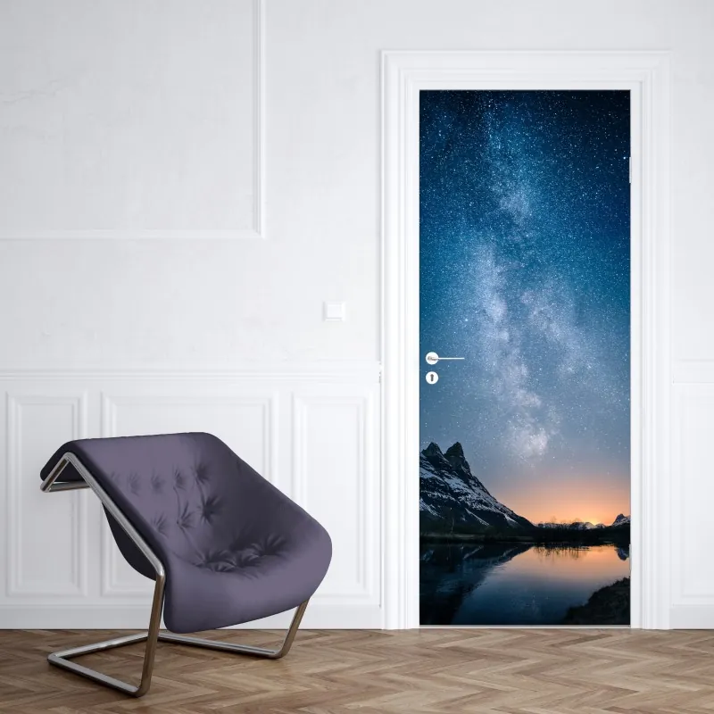 Naklejka na drzwi minimalistyczne geometryczne wnętrze z świetlikiem – Wallissimo®